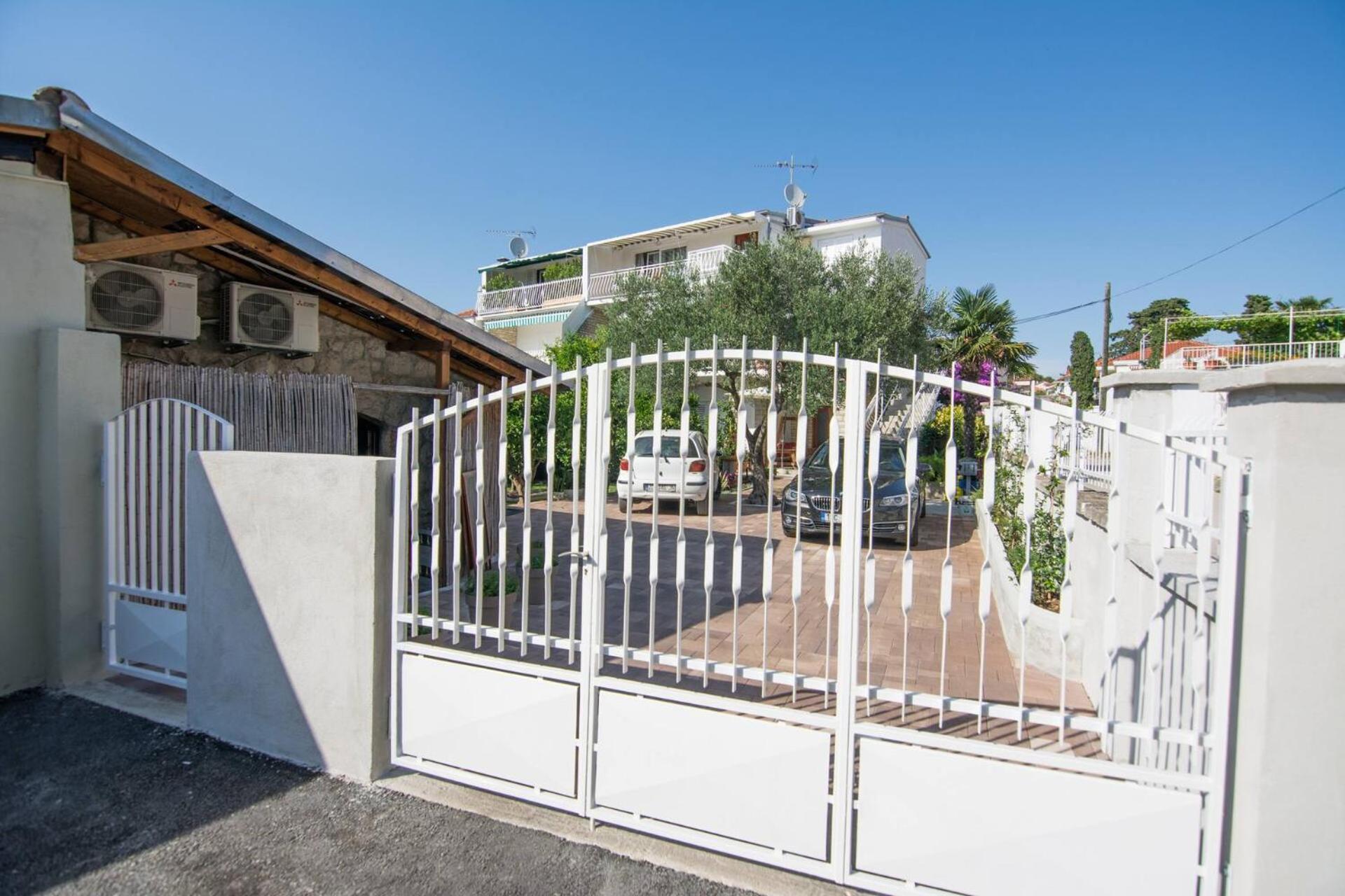 Apartment Rajna Biograd Na Moru Bagian luar foto