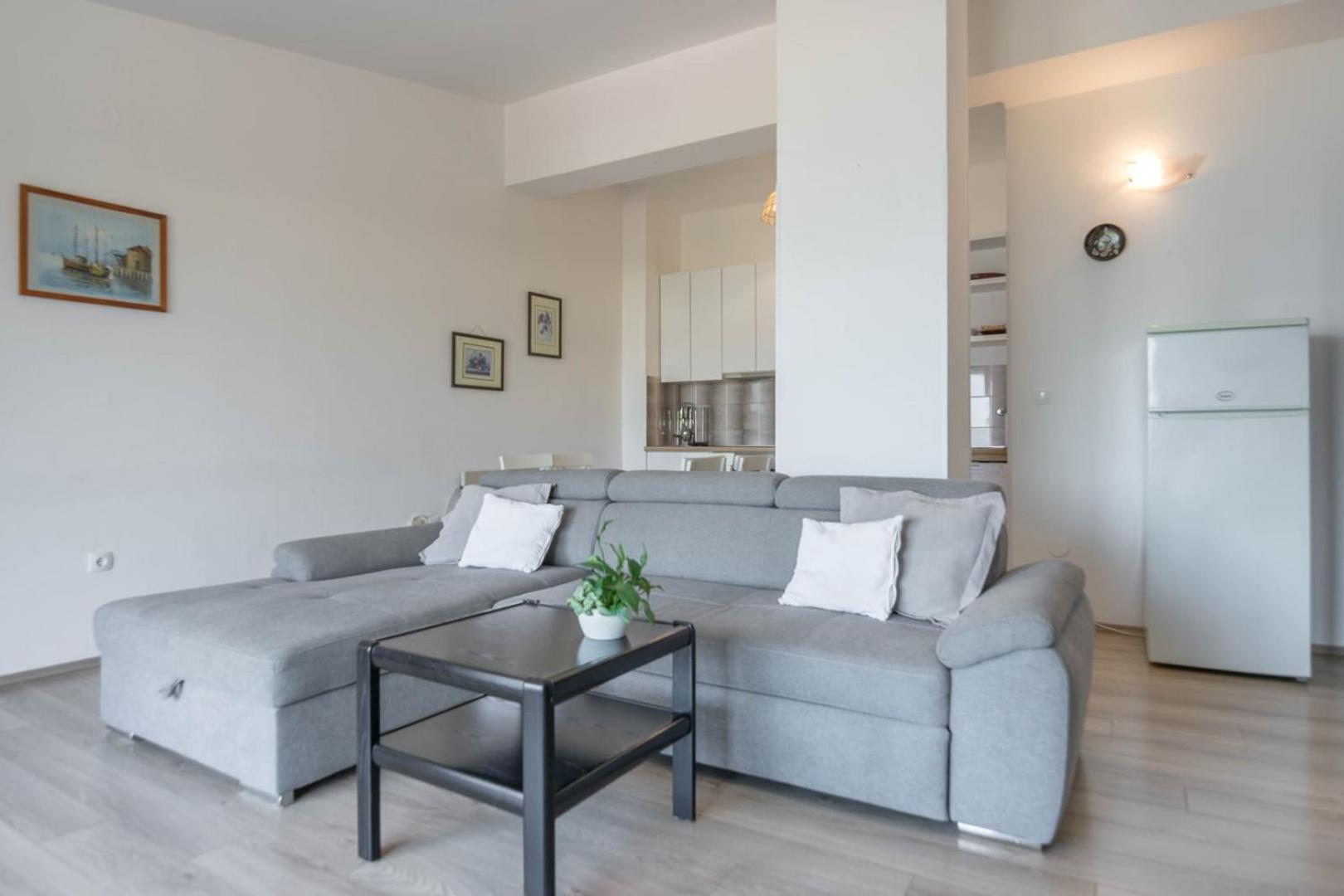 Apartment Rajna Biograd Na Moru Bagian luar foto